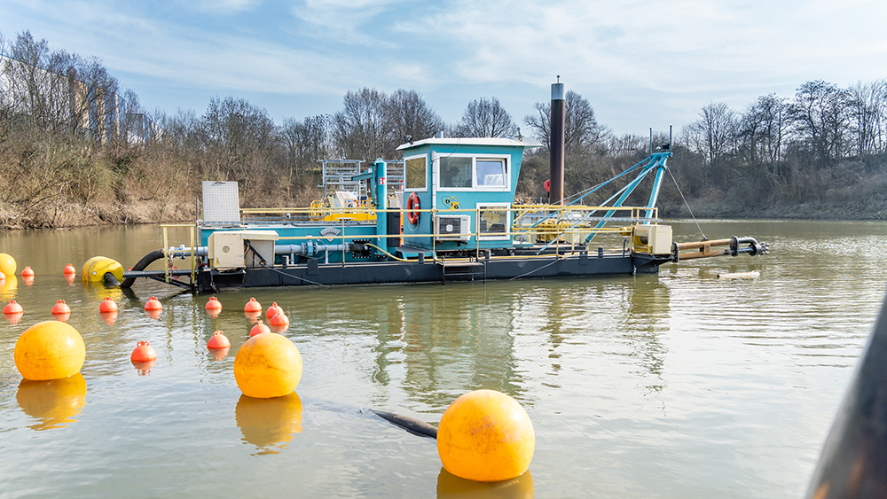 Saugbagger Eco World Dredgers Realbild